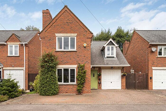 4 Bedroom Detached House For Sale In Partridge Close, Charwelton, Daventry, NN11