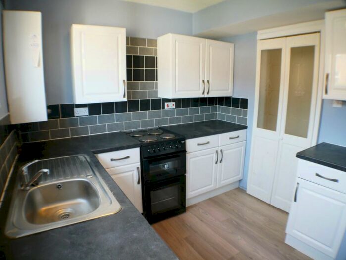 3 Bedroom House To Rent In Wilton, SP2