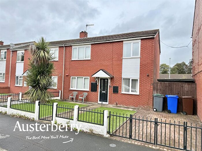 3 Bedroom Town House For Sale In Austin Street, Joiners Square, Stoke-On-Trent, ST1