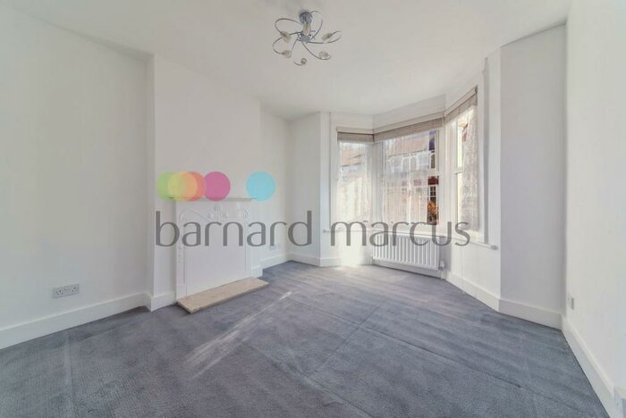 2 Bedroom House To Rent In Windsor Road, Thornton Heath, CR7