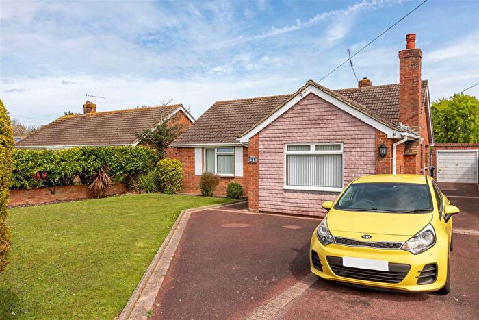 3 Bedroom Detached Bungalow For Sale In Windermere Crescent, Goring-By-Sea, Worthing, BN12