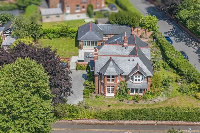 5 Bedroom Detached House For Sale In Balmoral Road, Grappenhall, Warrington, WA4