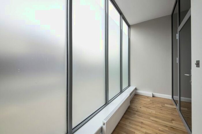 1 Bedroom Flat To Rent In Trafalgar Road, London, SE10