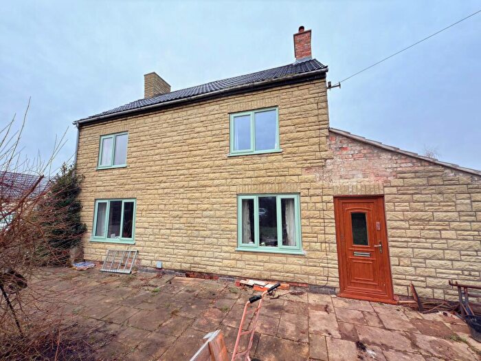 2 Bedroom Flat To Rent In Lichfield Road, Barton Under Needwood, Burton-On-Trent, DE13