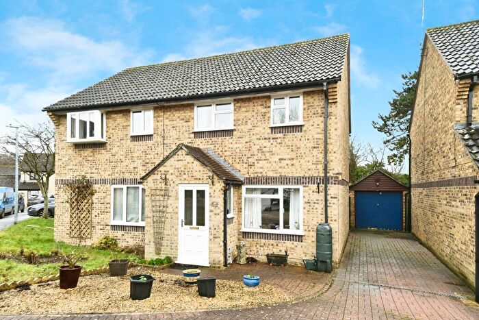 3 Bedroom Semi Detached House For Sale In Trinity Park, Calne, SN11