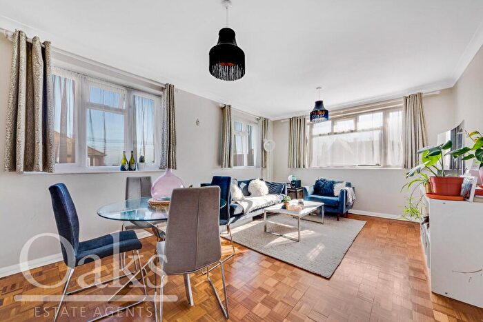 2 Bedroom Apartment For Sale In Havelock Road, Addiscombe, CR0