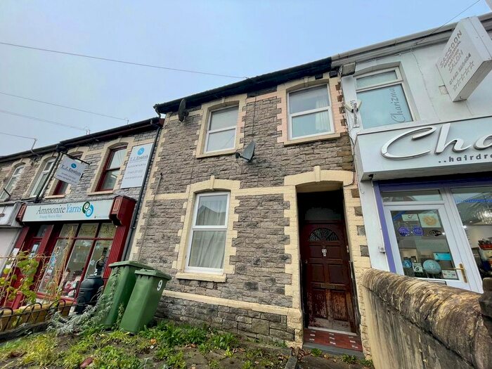 2 Bedroom Flat To Rent In Llantrisant Road, Pontyclun CF72
