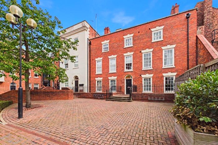 1 Bedroom Apartment For Sale In Lower Bridge Street, Chester, CH1