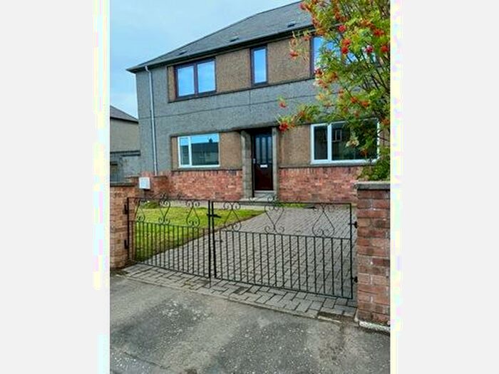 2 Bedroom Ground Flat To Rent In Abbotsford Road, Arbroath, DD11