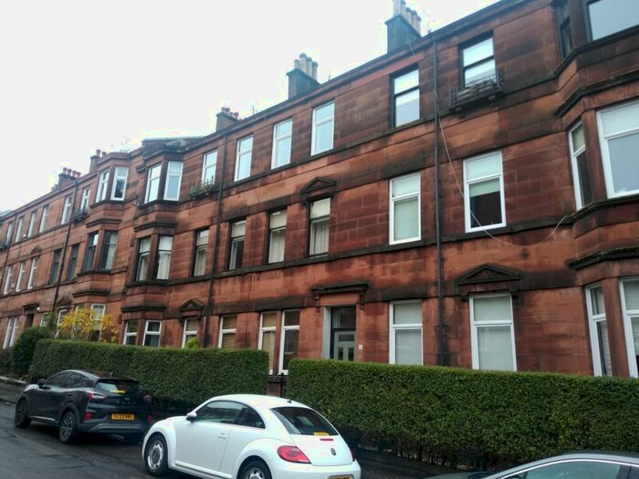 3 Bedroom Flat To Rent In Mansion House Road, Langside, Glasgow, G41