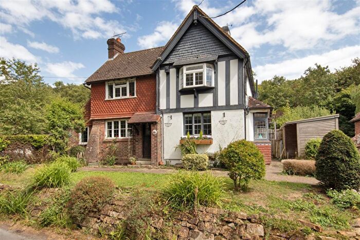 4 Bedroom Detached House For Sale In Poundsbridge Lane, Penshurst, Tonbridge, TN11
