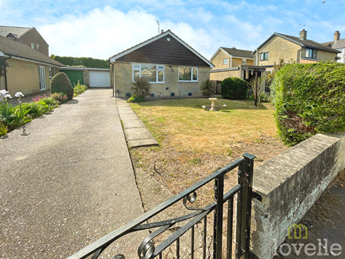 3 Bedroom Detached Bungalow For Sale In St Pauls Road, Gainsborough, DN21