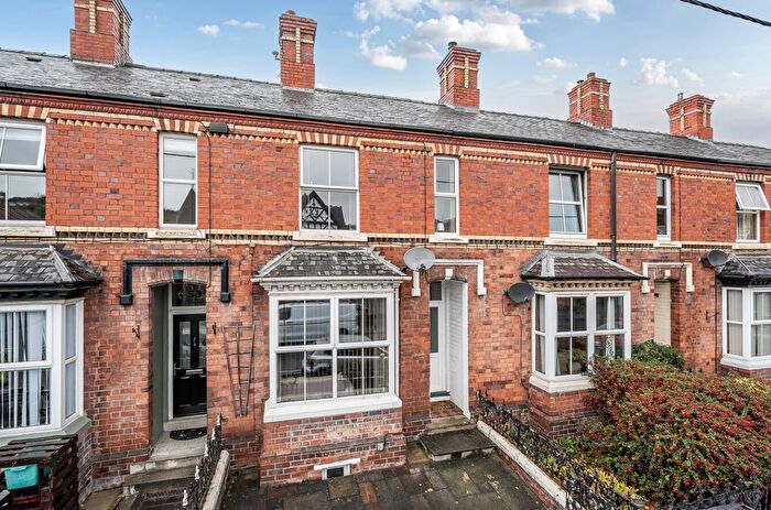 3 Bedroom Terraced House For Sale In New Road, Newtown, Powys, SY16