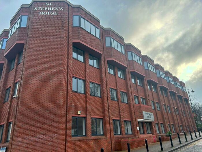 1 Bedroom Flat To Rent In St. Stephens House, Redditch, Worcestershire, B97