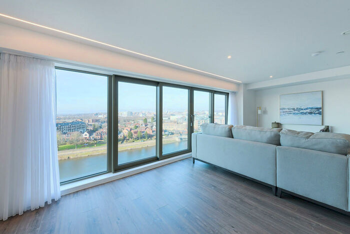 2 Bedroom Apartment To Rent In Pavilion Road, West Bridgford, NG2