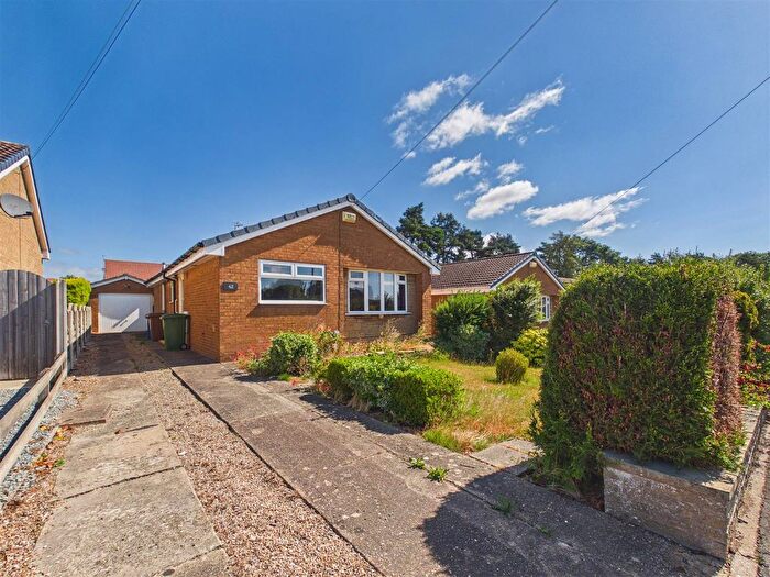 2 Bedroom Detached Bungalow For Sale In Glenfield Drive, Kirk Ella, Hull, HU10