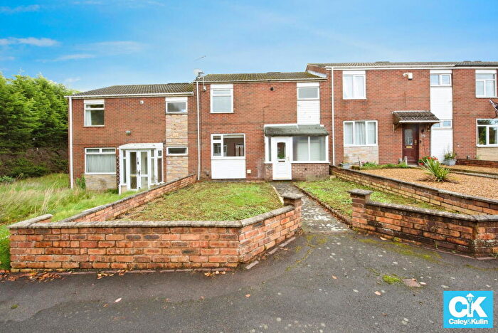 3 Bedroom Terraced House For Sale In Penkvale Road, Stafford, ST17