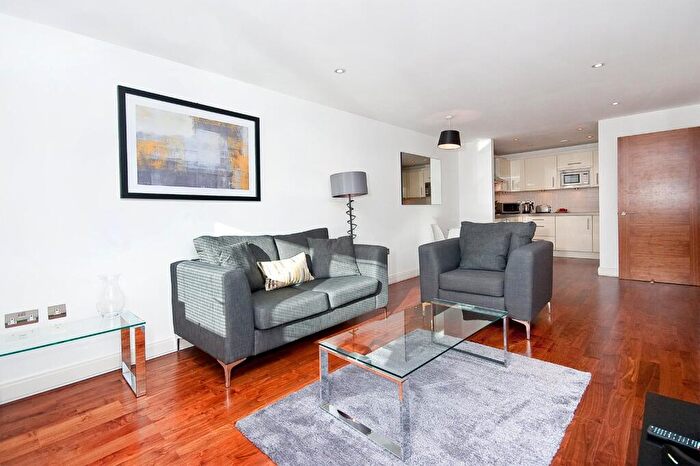 1 Bedroom Apartment To Rent In Clerkenwell Road, EC1M