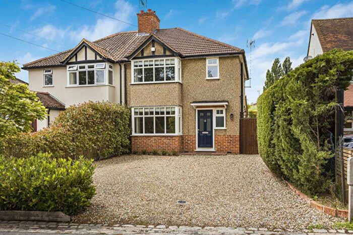 3 Bedroom Semi Detached House For Sale In Peppard Road, Emmer Green, Reading, RG4