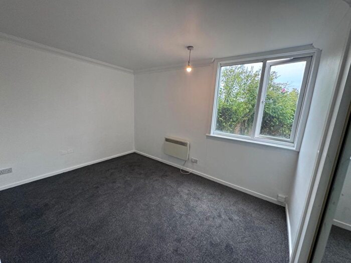 1 Bedroom Flat To Rent In Conifer Close, Ormesby, Middlesbrough, TS7