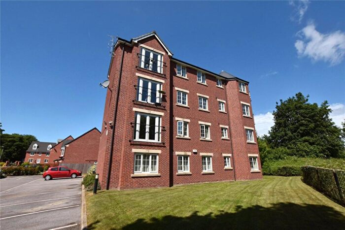 2 Bedroom Apartment To Rent In Murray Way, Leeds, LS10