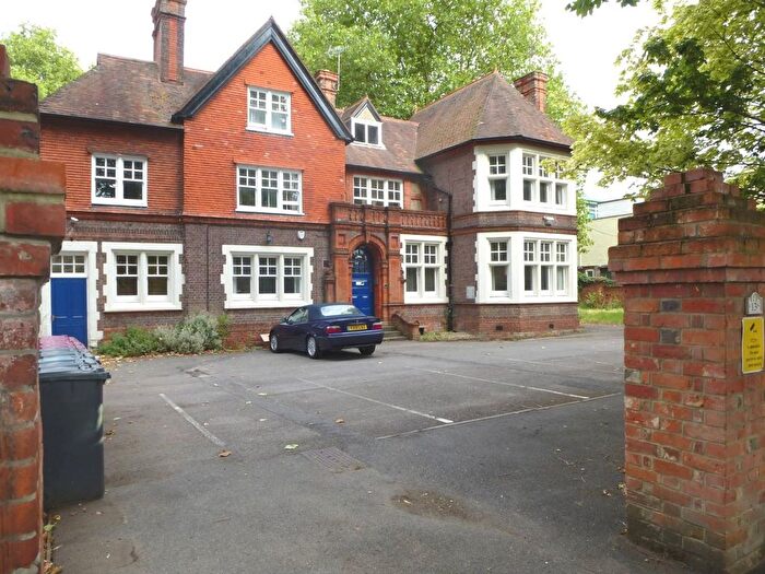 2 Bedroom Flat To Rent In Hazelwood, Kendrick Road, Reading, RG1