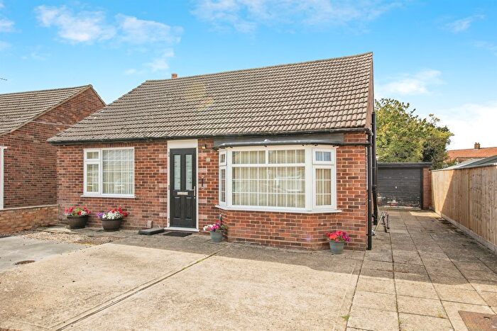 2 Bedroom Detached Bungalow For Sale In Kinross Road, Ipswich, IP4