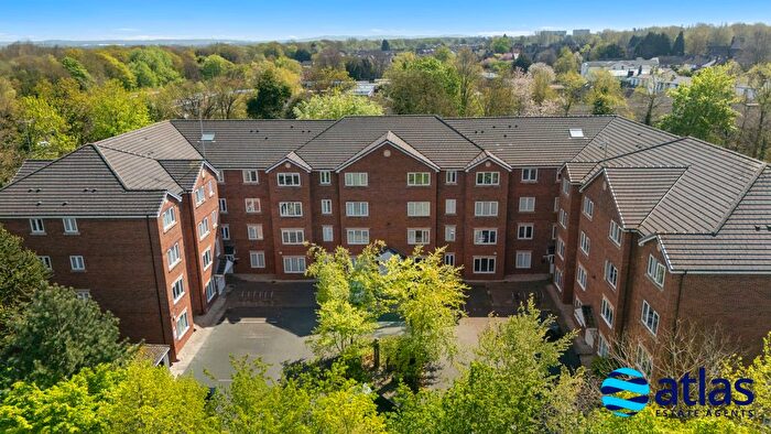 2 Bedroom Flat For Sale In Woodsome Park, Woolton, L25