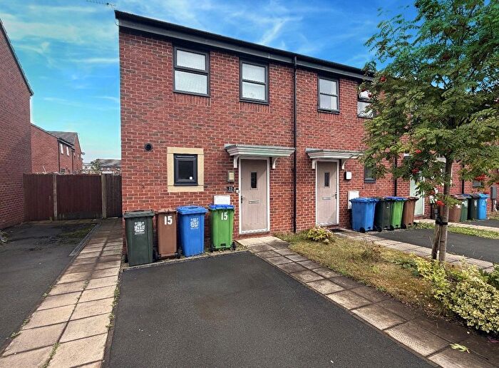 2 Bedroom Semi Detached House For Sale In Mary Street, Heywood, Greater Manchester, OL10