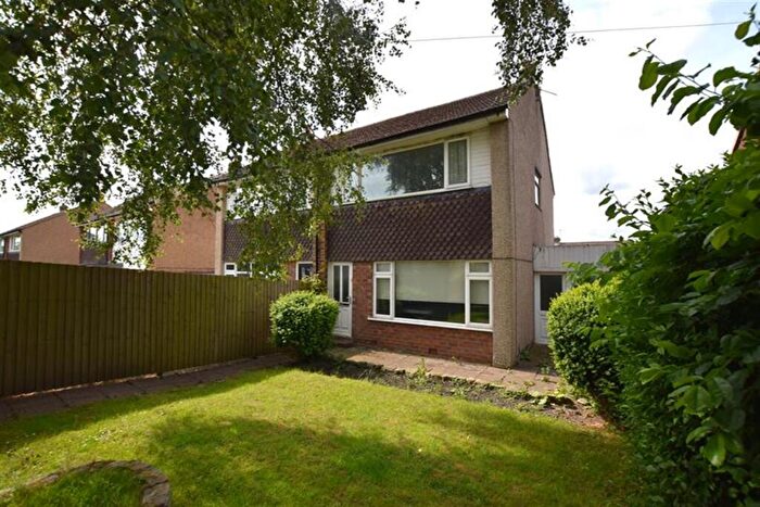3 Bedroom Semi-Detached House To Rent In Spencer Road, Chapel-en-le-Frith, High Peak, SK23