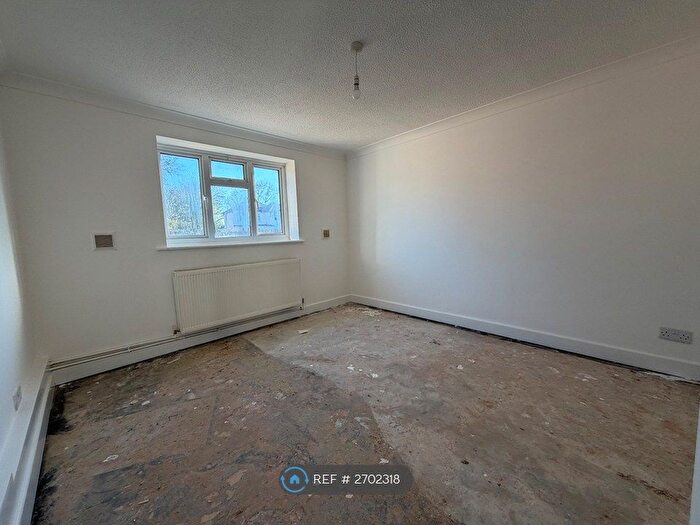 2 Bedroom Flat To Rent In Derby Road, Eastleigh, SO50