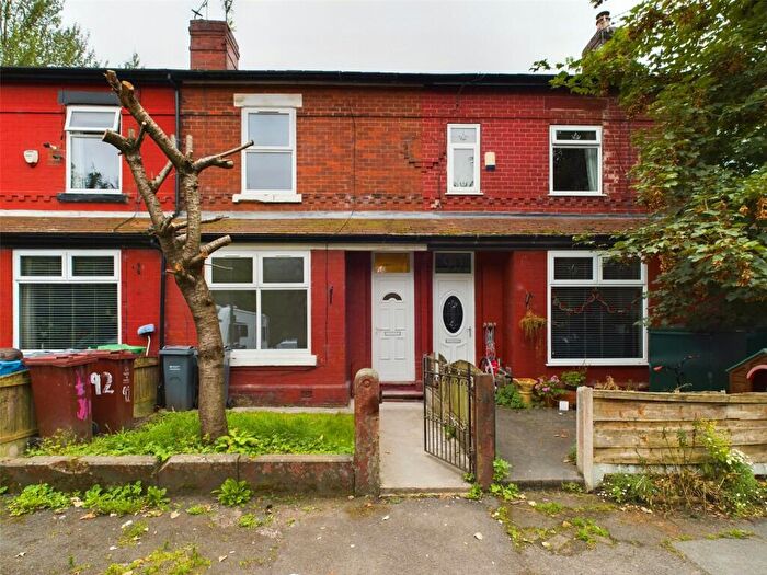 3 Bedroom Terraced House To Rent In Broom Avenue, Levenshulme, Manchester, M19