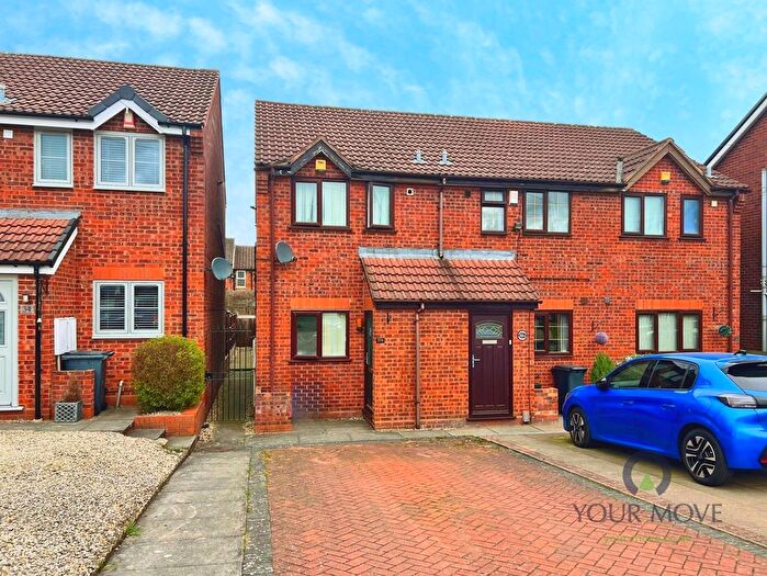 2 Bedroom End Terrace House For Sale In Wren Street, Woodsetton, Dudley, West Midlands, DY1