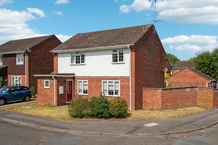 4 Bedroom Detached House For Sale In Godolphin Road, Seer Green, HP9