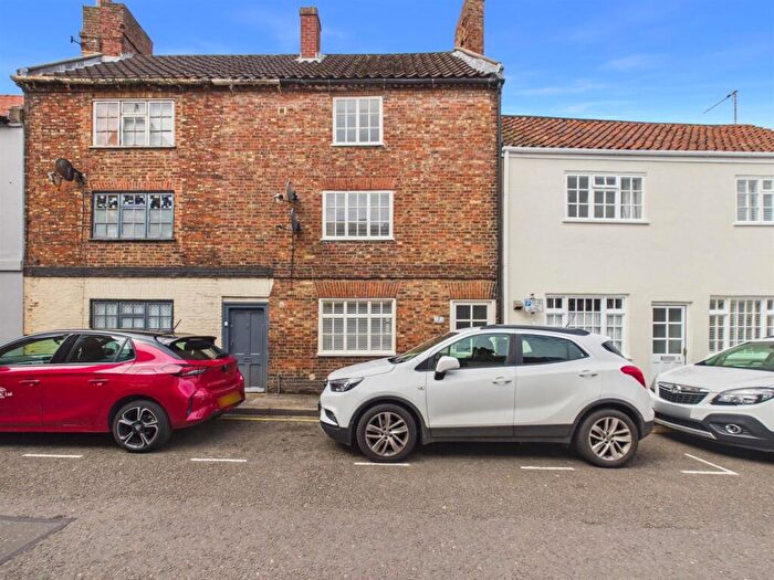2 Bedroom Terraced House For Sale In Nichol Hill, Louth, LN11