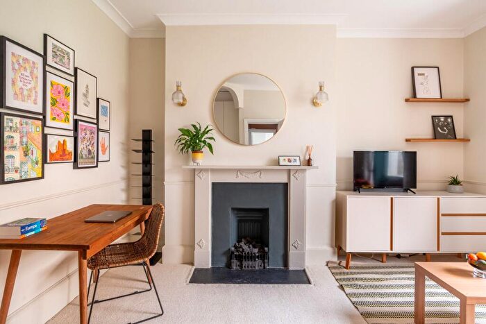 1 Bedroom Apartment For Sale In Richmond Road, Brighton, BN2