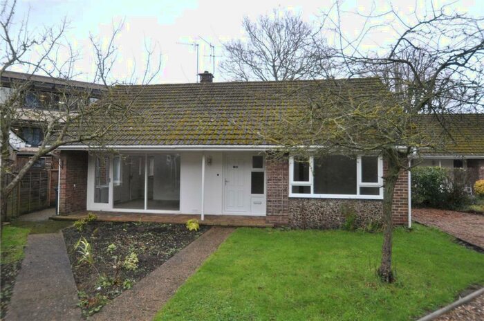 2 Bedroom Bungalow To Rent In Oaten Hill Place, Canterbury, Kent, CT1