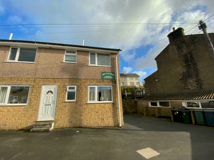 1 Bedroom Flat To Rent In Grey Scar Road, Oakworth, Keighley, Uk, BD22