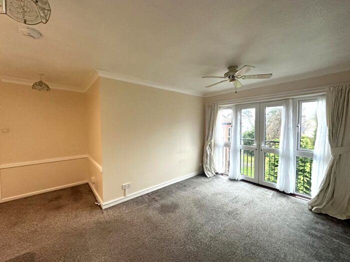 2 Bedroom Flat To Rent In Devondale Court, Dawlish Warren, EX7