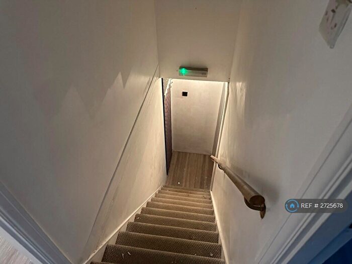 1 Bedroom Flat To Rent In Fleet, Hampshire, GU51