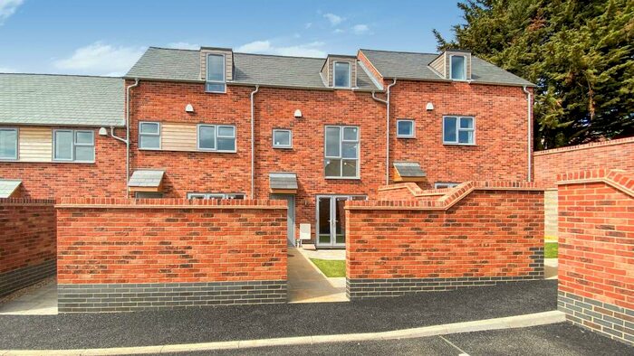 3 Bedroom Terraced House To Rent In Vincent Court, Dereham, NR19