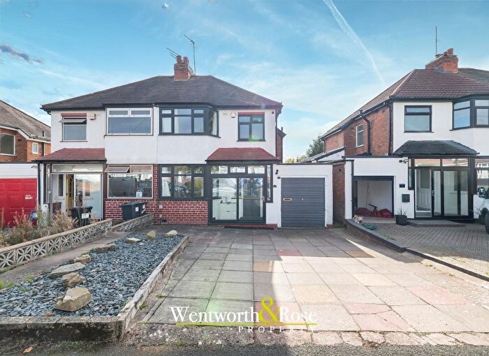 3 Bedroom Semi-Detached House For Sale In Weymoor Road, Harborne, Birmingham, B17