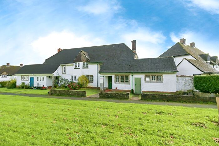 3 Bedroom Semi-Detached House For Sale In Heol St. Cattwg, Pendoylan, Cowbridge, CF71