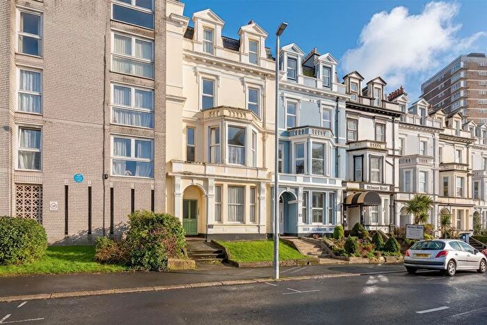 2 Bedroom Flat For Sale In Citadel Road, The Hoe, Plymouth, PL1