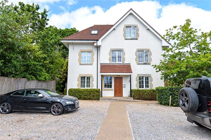 1 Bedroom Apartment For Sale In The Art House, Milford Road, Pennington, Hampshire, SO41