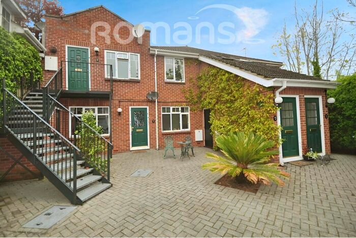 1 Bedroom Maisonette To Rent In Bailey House, Scotts Corner, RG22