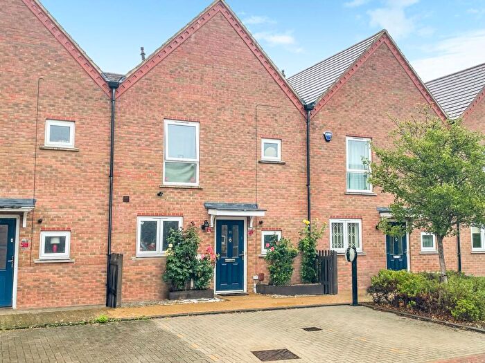 3 Bedroom Terraced House For Sale In Poulter Croft, Middleton, Milton Keynes, MK10