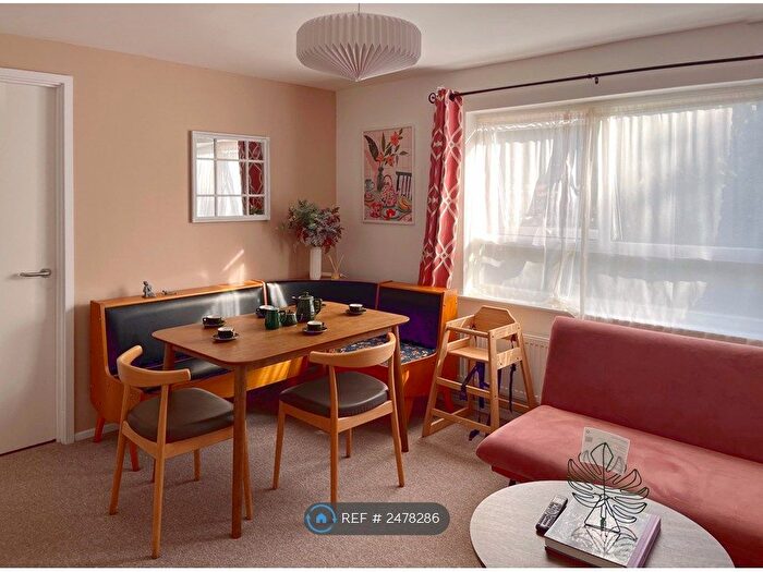 3 Bedroom Flat To Rent In Golding Road, Cambridge, CB1