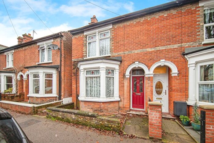 3 Bedroom Semi Detached House For Sale In Harsnett Road, Colchester, CO1