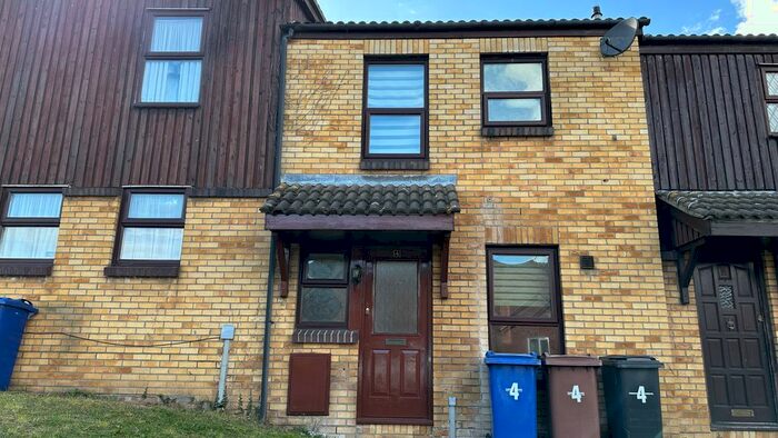 3 Bedroom Terraced House To Rent In Thamley, Purfleet Essex, RM19